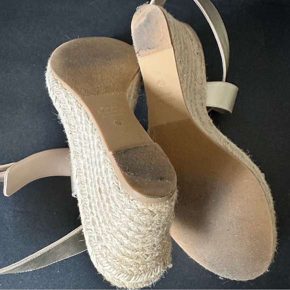 Stuart Weitzman Gold Metallic Lexia Espadrille Wedge Sandals Size 9 Like New - Picture 8 of 8